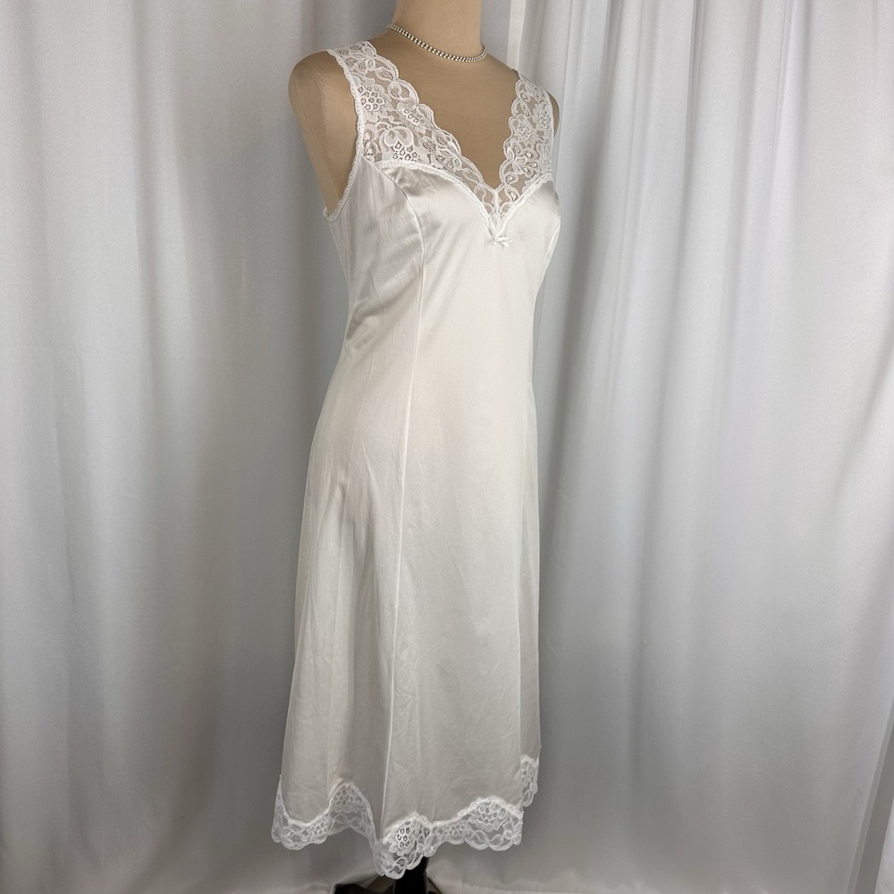 Vintage Ivory Slip Dress Sz 36 Satin Lace V Neck White Knee Length Made In USA